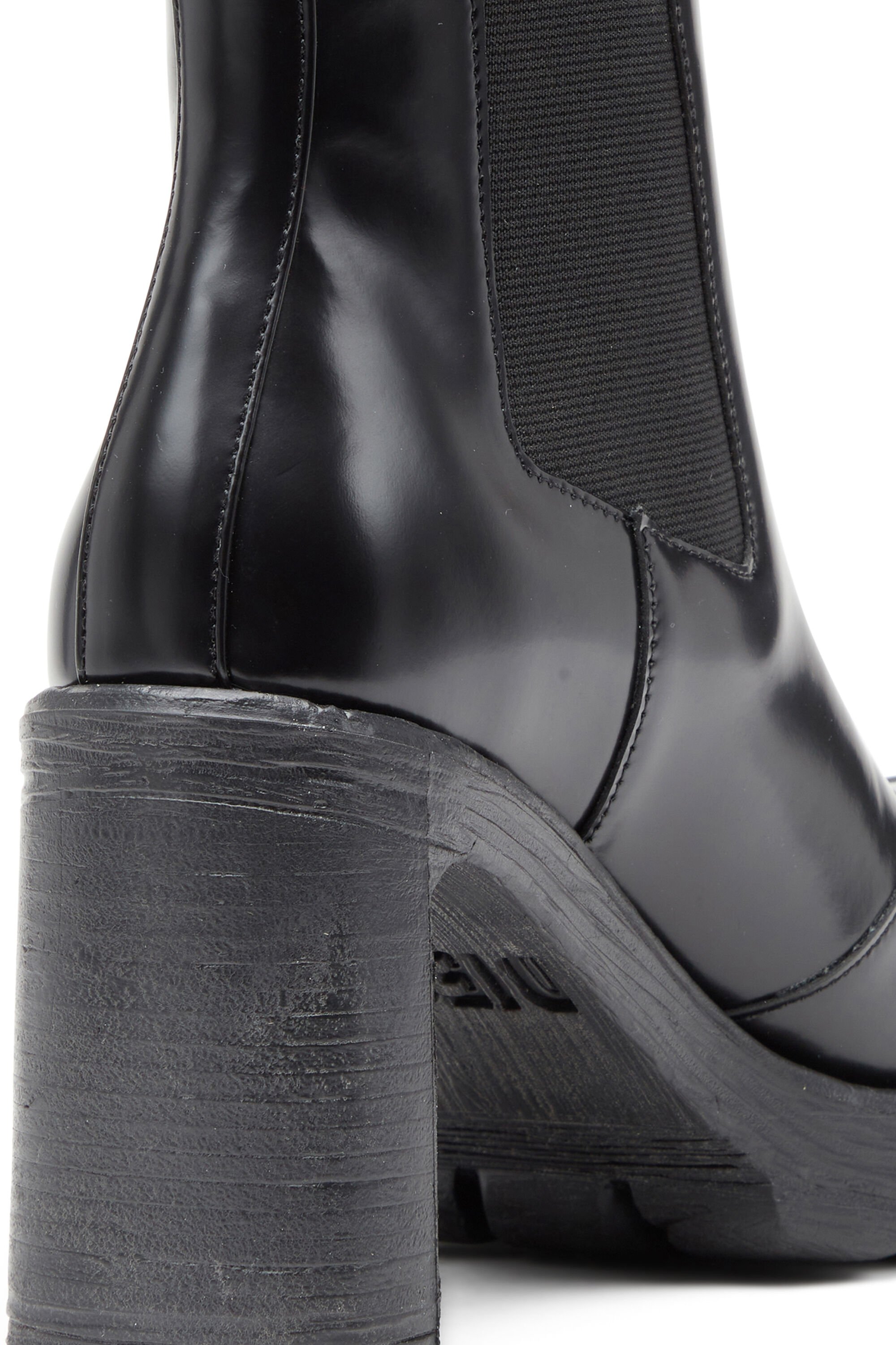 Diesel - D-HAMMER CH D W, Female's D-Hammer-High-heel boots with Oval D plaque in Black - 5