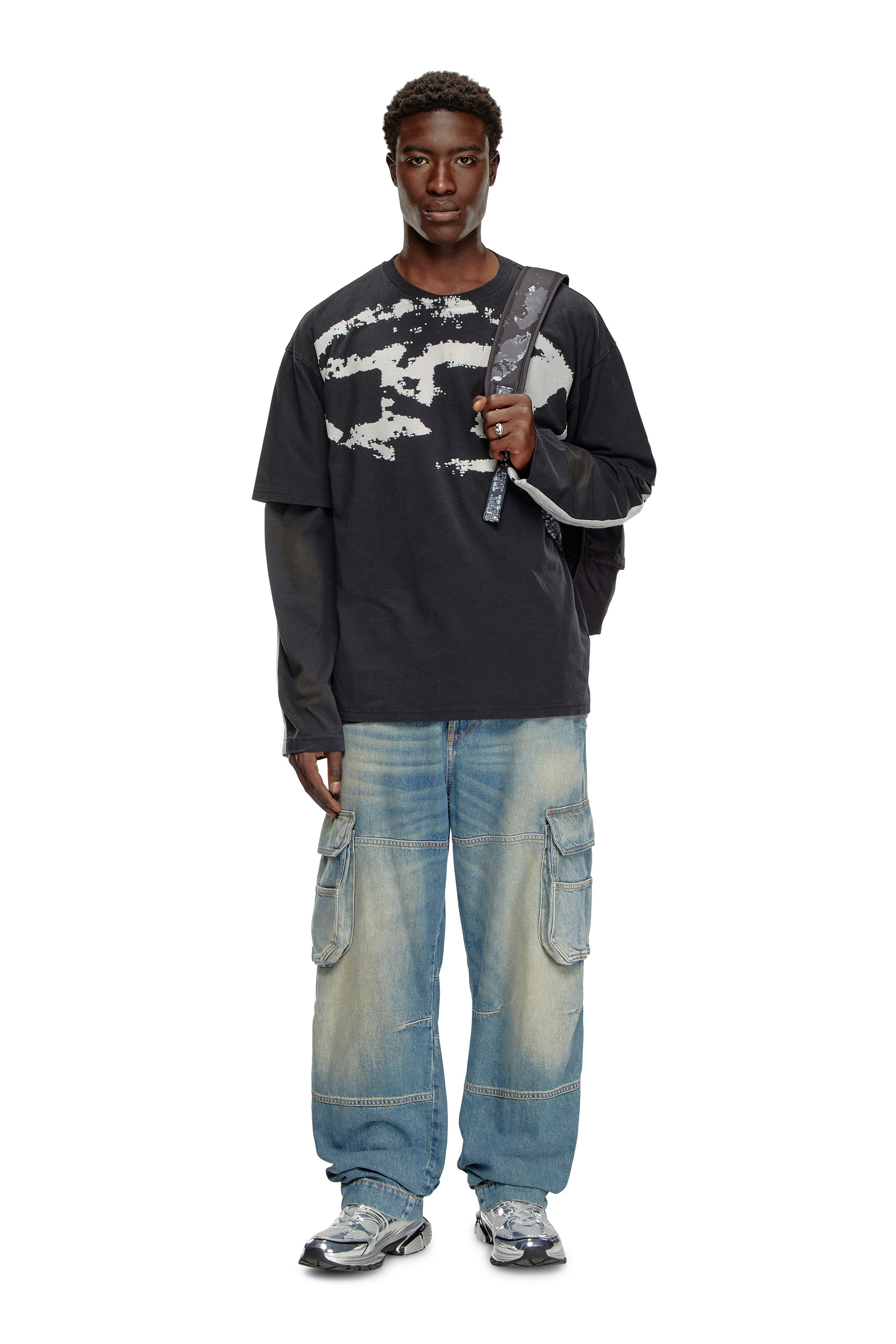 Diesel - T-BOXT-N14, T-shirt avec logo floqué effet vieilli Homme in Noir - 2