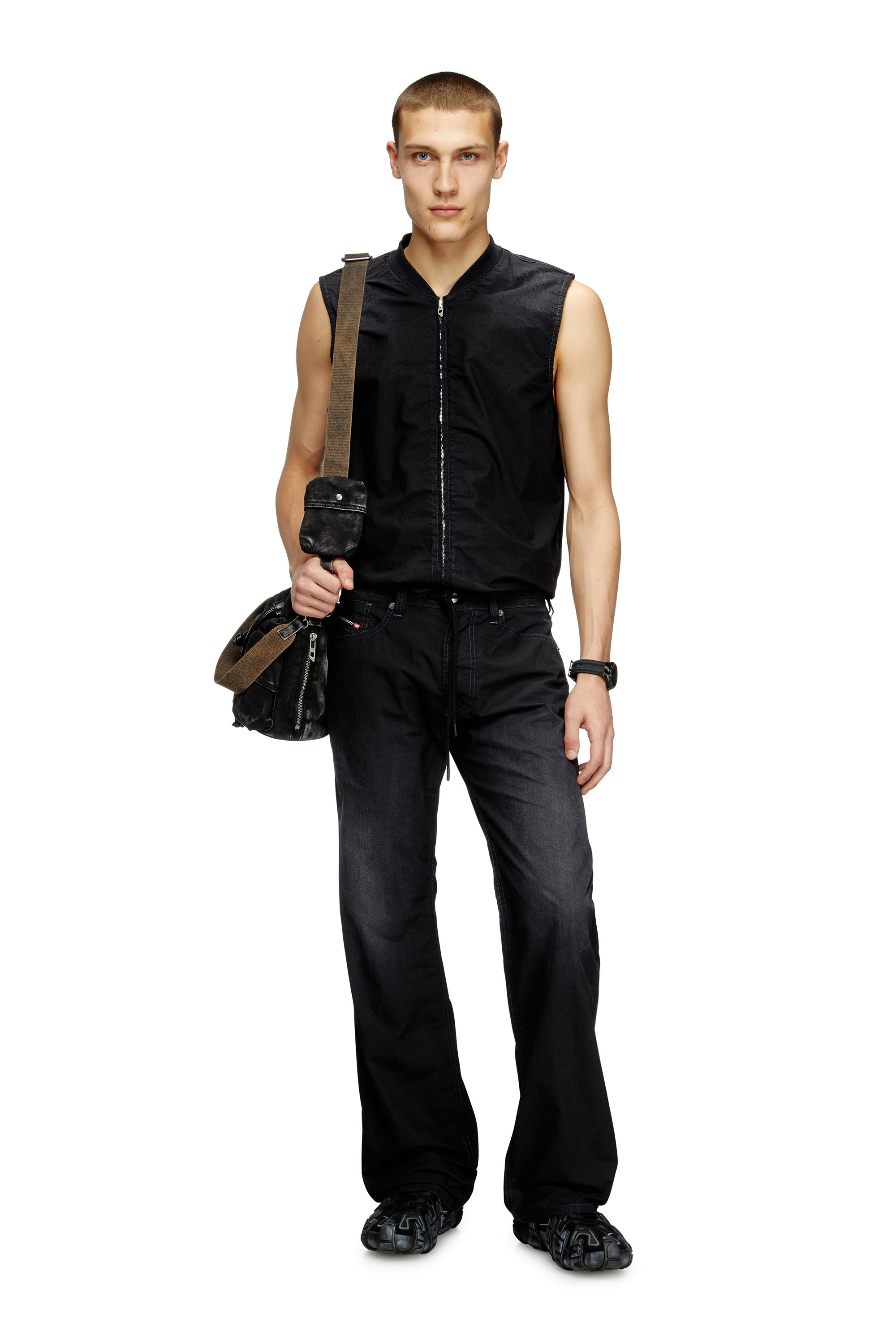 Diesel - D-SUND-D-N JOGG, Gilet sans manches technique en tissu JoggJeans Mixte in Noir - 3