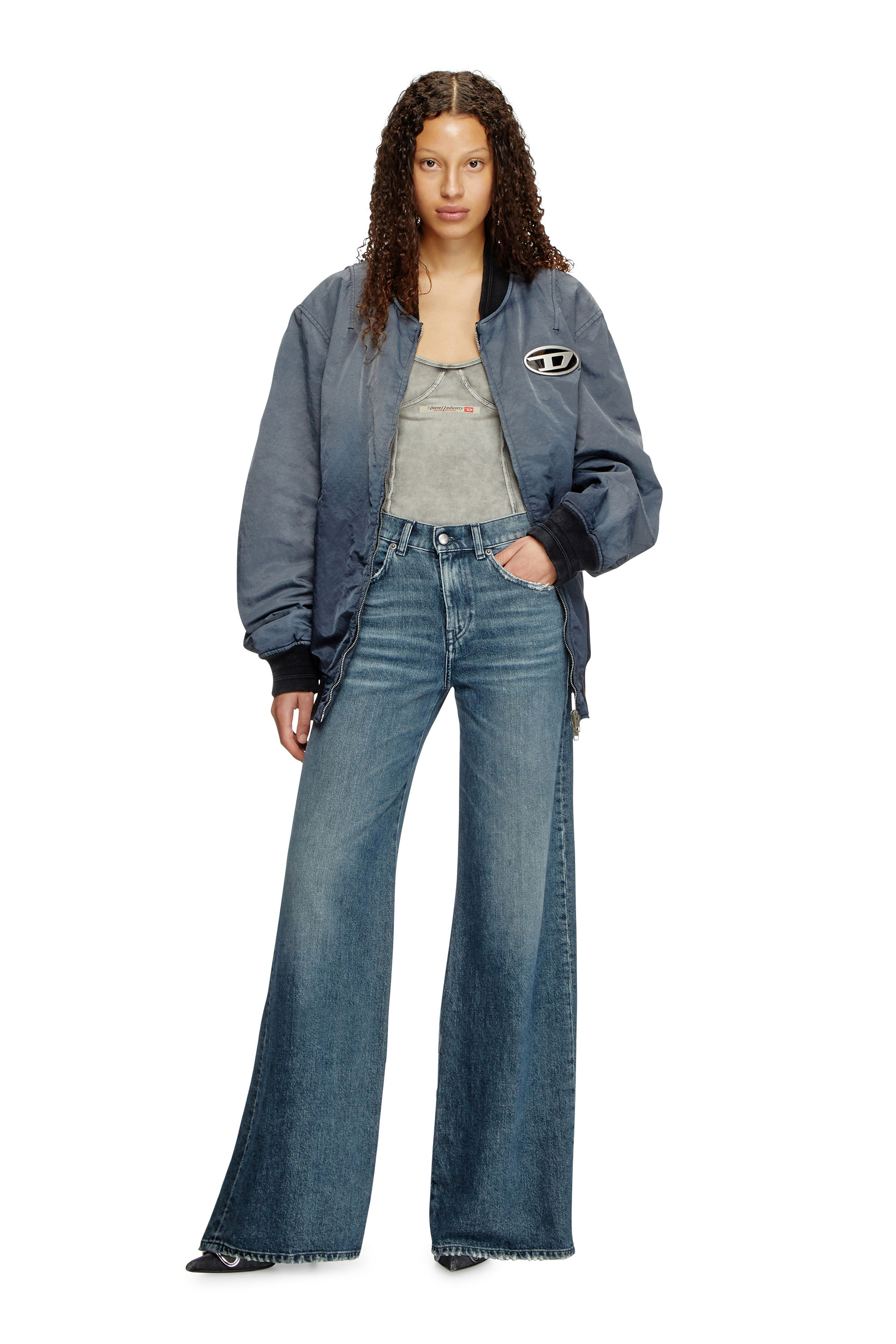 Diesel - Female's Flare Jeans 1978 D-Akemi 007Y7, Medium Blue - 2