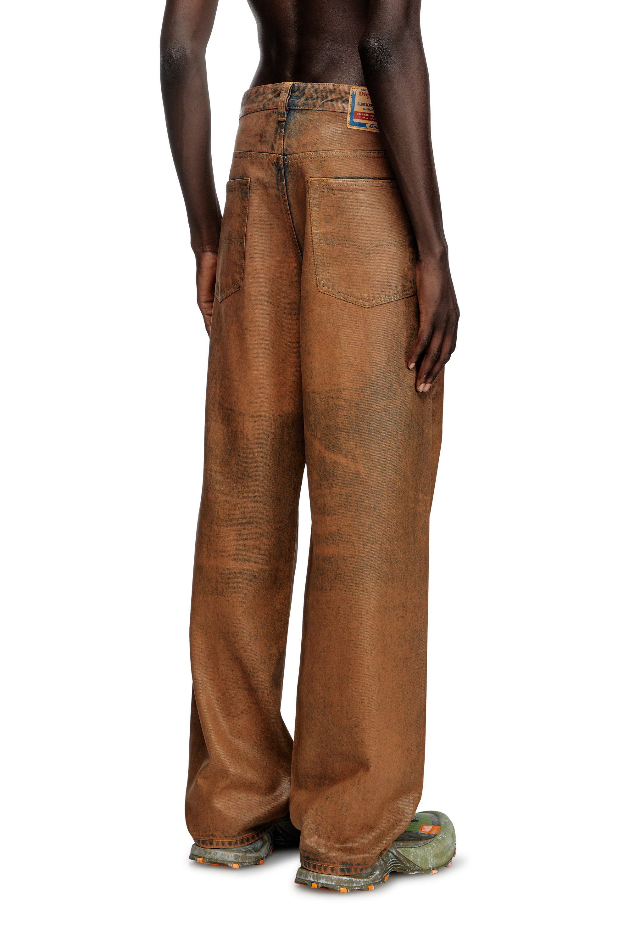 Diesel - Male's Relaxed Jeans 2001 D-Macro 09K82, Brown - 4