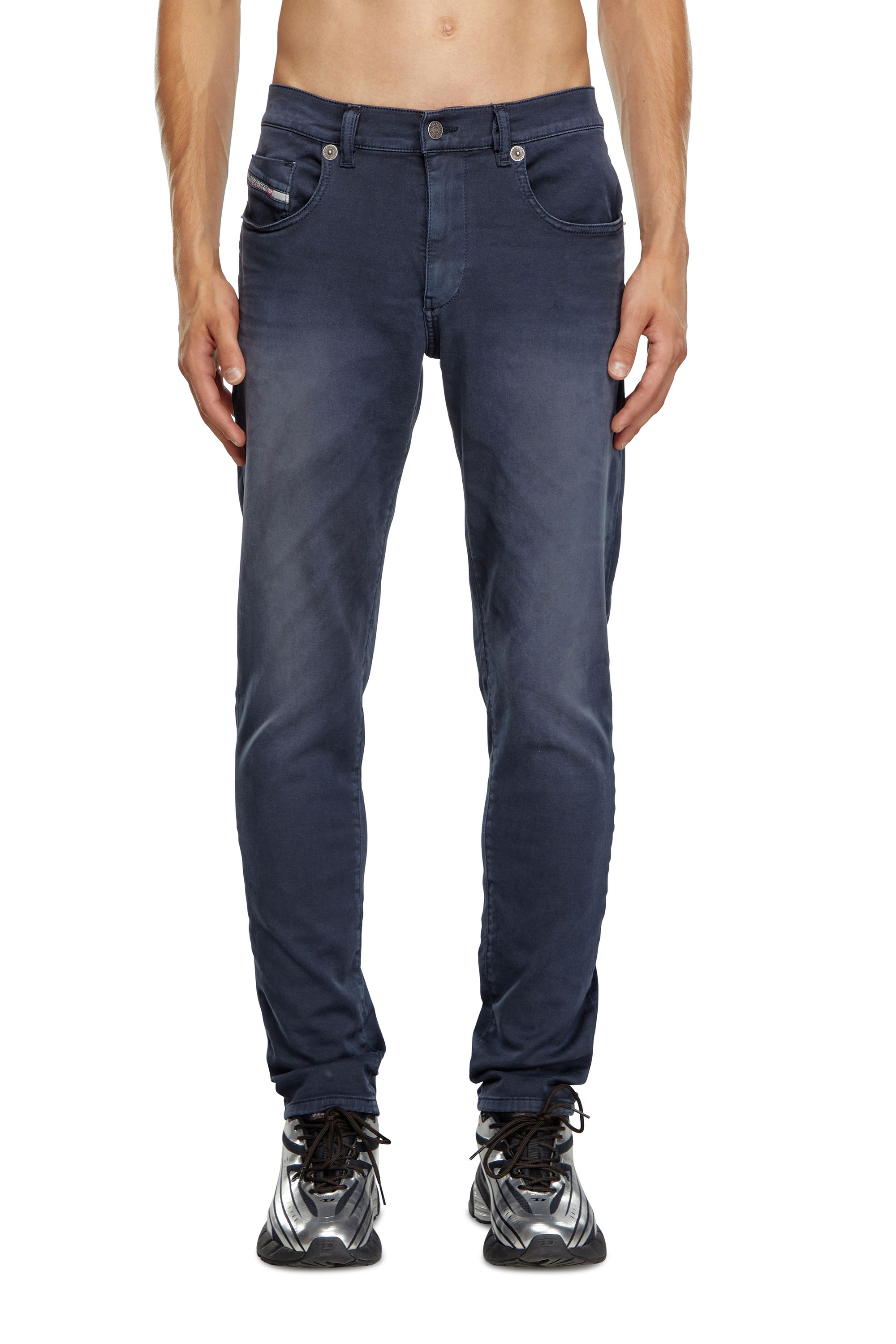 Diesel - Male's Slim 2060 D-Strukt Joggjeans® 0670M, Dark Blue - 1