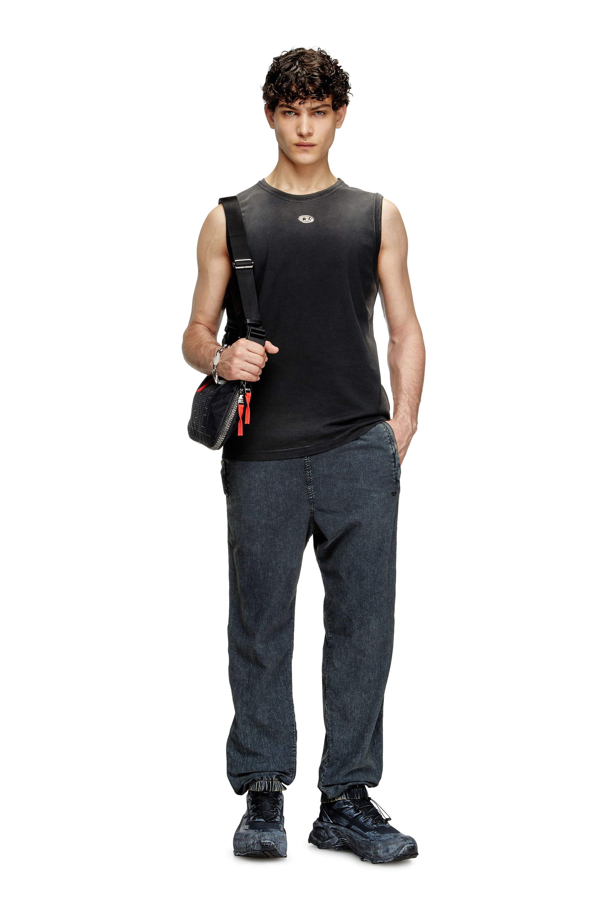 Diesel - T-BRICO-NEW, Débardeur délavé avec cut-out Oval D Homme in Noir - 2